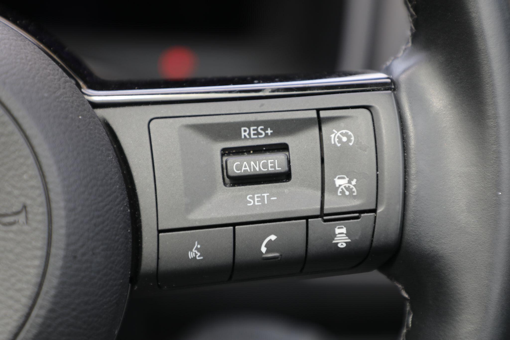 Large vehicle image